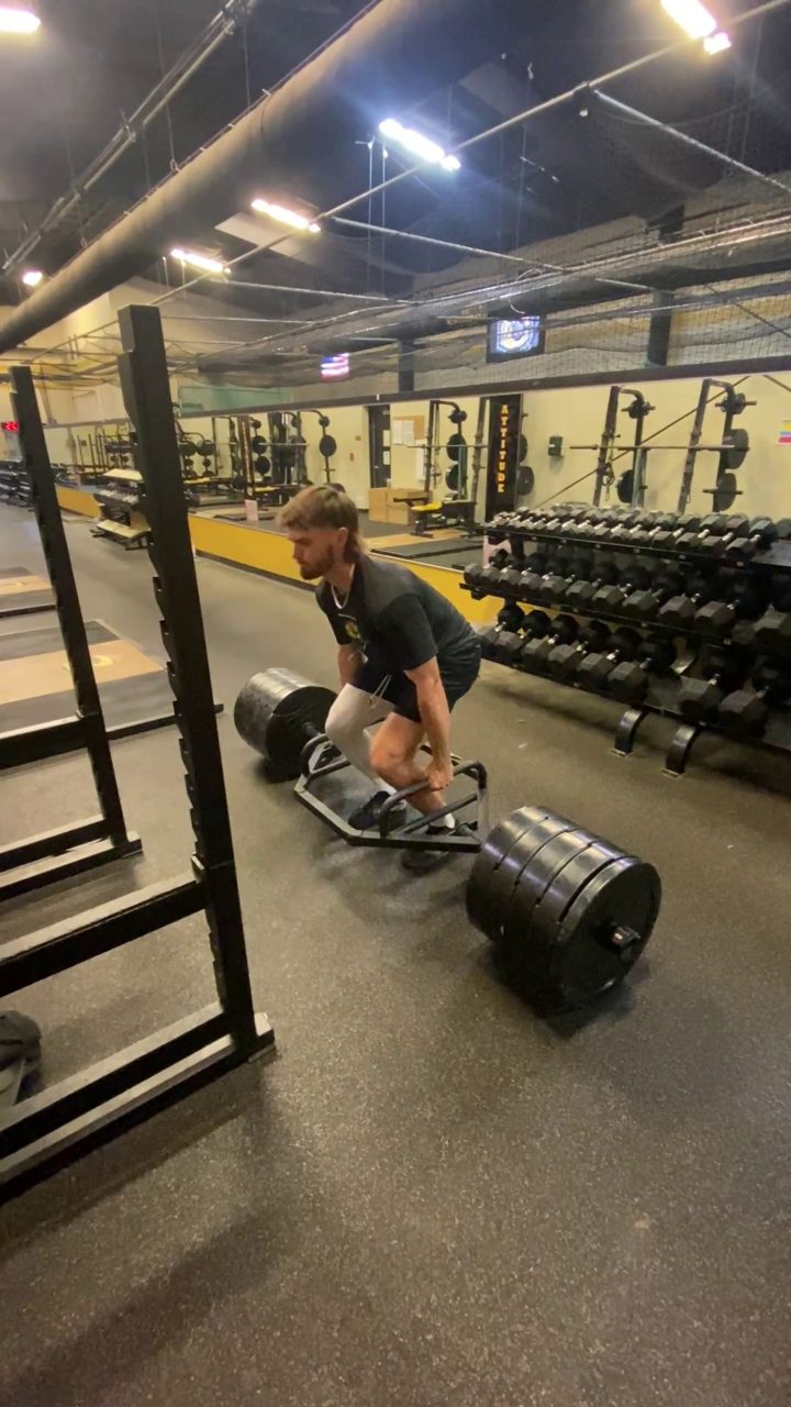 Strength training session at M4P
